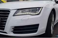 Audi-bílý-lesk